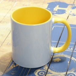 Mug intérieur jaune